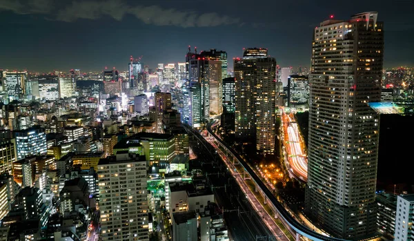 Ciudad de Tokio skyline al atardecer — Foto de Stock