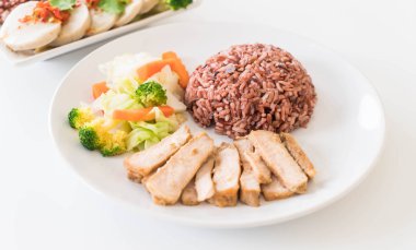 berry pilavlı domuz rostosu