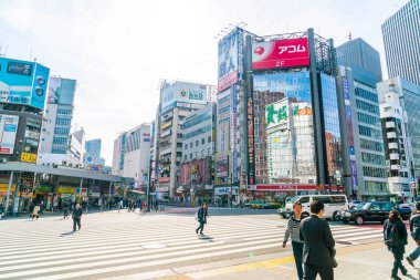 Tokyo, Japonya - 2016 Kasım 17: Shinjuku Tokyo'nın busine biridir