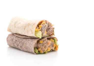 ton balıklı Mısır salata ile salata rulo sarma