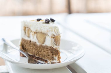 Banoffee pasta plaka üzerinde