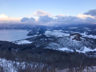 Fron Mt.Usuzan Showa Shin Zan Hokkaido görüntülemek