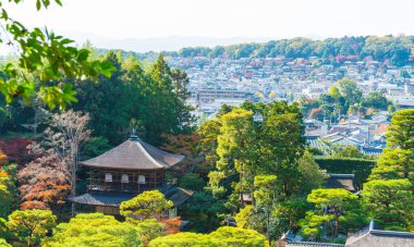 Gümüş Pavilion Ginkakuji Tapınağı'nda güzel mimari