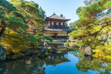 Gümüş Pavilion Ginkakuji Tapınağı'nda güzel mimari