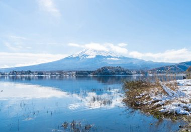 Dağ Fuji San Kawaguchiko Gölü.