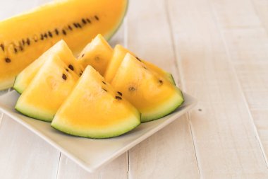 taze sarı karpuz 