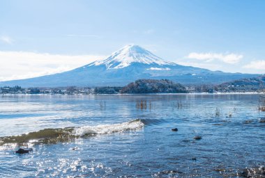 Dağ Fuji San Kawaguchiko Gölü.