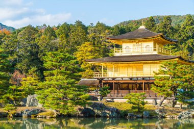 Kinkakuji Tapınağı (altın köşk güzel mimari)