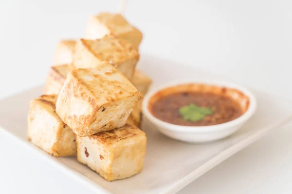 Tofu frito - comida saudável — Fotografia de Stock