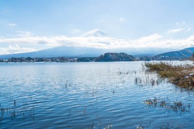Dağ Fuji San Kawaguchiko Gölü.