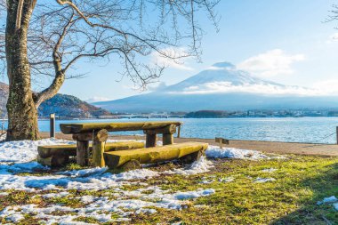 Dağ Fuji San Kawaguchiko Gölü.
