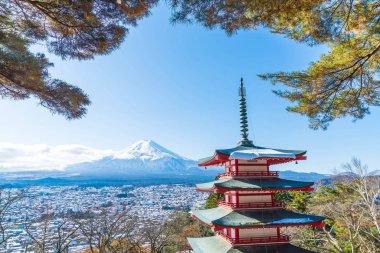 Mt. Fuji Chureito Pagoda Güz, Fujiyoshida ile.