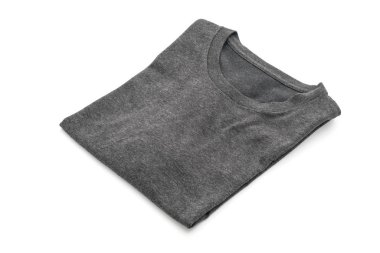 gömlek. beyaz üzerine katlanmış t-shirt 