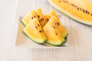 taze sarı karpuz 