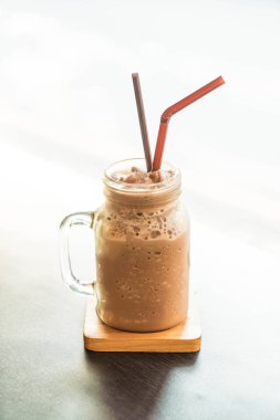 Kavanoz çikolata güler yüzlü (süt)