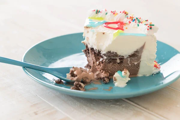 Všechno nejlepší k narozeninám-zmrzlinový dort — Stock fotografie