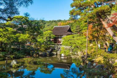Gümüş Pavilion Ginkakuji Tapınağı'nda güzel mimari