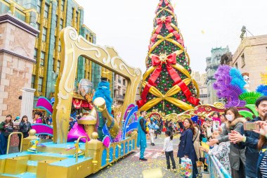 Osaka, Japonya - 21 Kasım 2016: Yeni festivale, yeniden doğmuş Parade, celeb