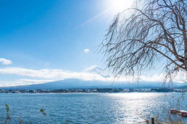 Dağ Fuji San Kawaguchiko Gölü.