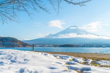 Dağ Fuji San Kawaguchiko Gölü.