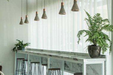 boş ahşap sandalye 