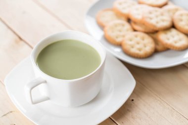 hot matcha latte