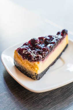 yaban mersini peynirli kek