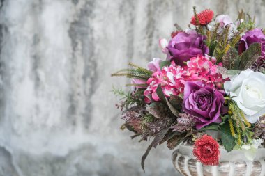 buket çiçek vazosu