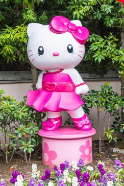 Osaka, Japonya - 21 Kasım 2016: Elmo, Kitty ve Snoopy, Cadılar Bayramı