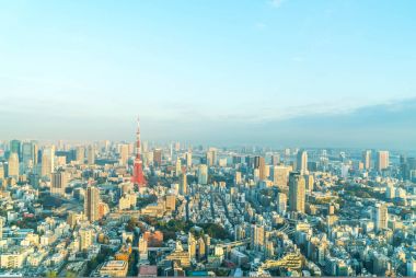 Tokyo şehir manzarası ile Tokyo Tower