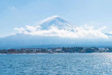 Dağ Fuji San Kawaguchiko Gölü.