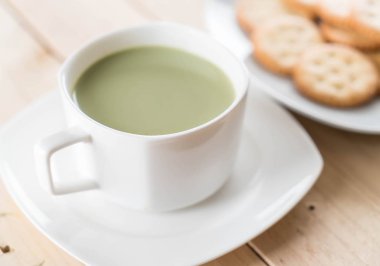 hot matcha latte
