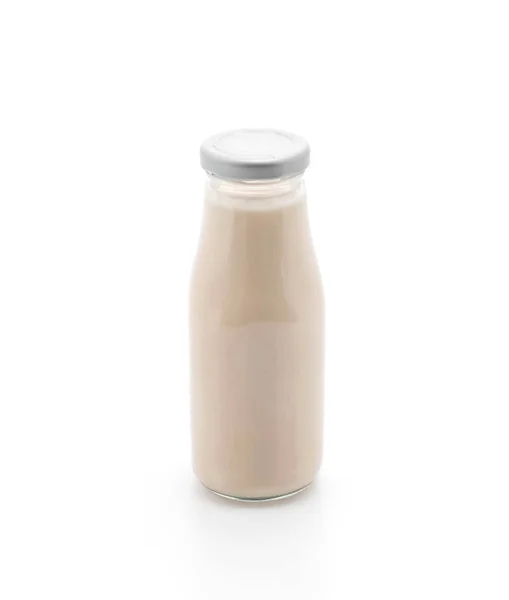 白のボトルでミルク — ストック写真