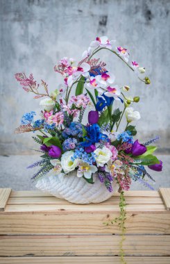 buket çiçek vazosu