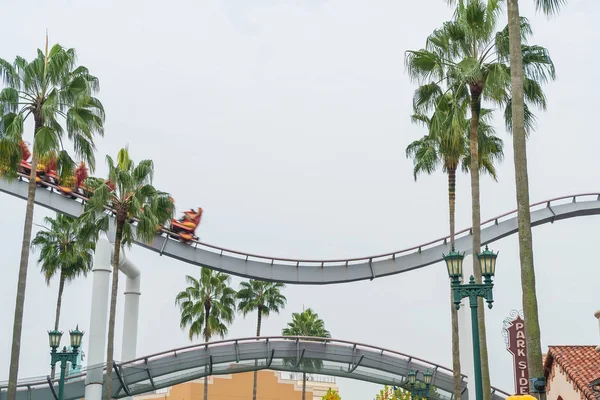 Osaka, Japonya - 21 Kasım 2016: temel tema park konumlar 