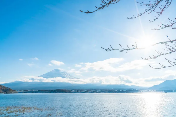 Dağ Fuji San Kawaguchiko Gölü.