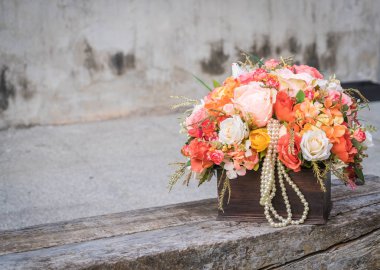 buket çiçek vazosu