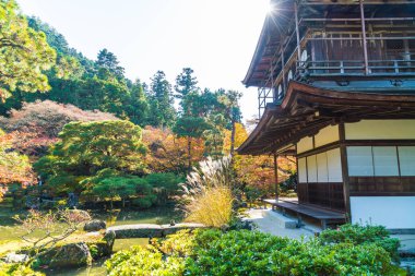 Gümüş Pavilion Ginkakuji Tapınağı'nda güzel mimari