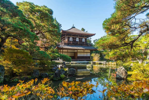 Gümüş Pavilion Ginkakuji Tapınağı'nda güzel mimari
