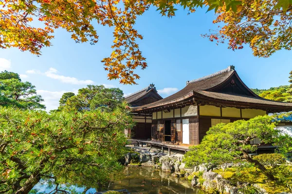 Gümüş Pavilion Ginkakuji Tapınağı'nda güzel mimari
