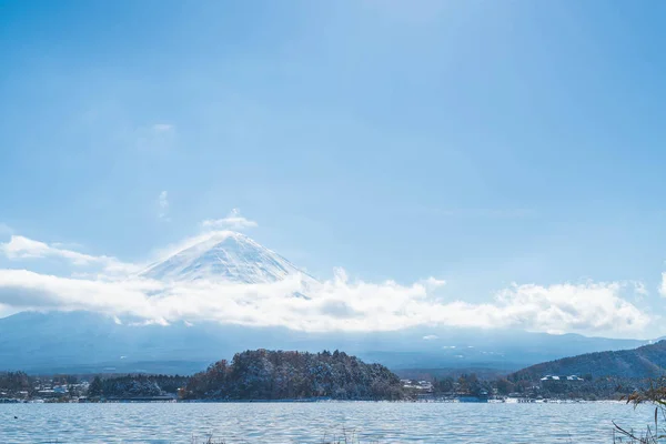 Montagne Fuji San au lac Kawaguchiko . — Photo