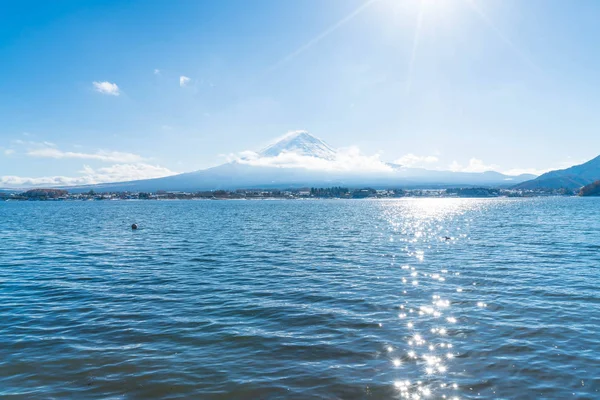 Dağ Fuji San Kawaguchiko Gölü.