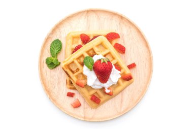 çilek beyaz ile waffle