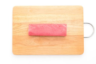 ahşap tahta üzerinde Taze orkinos