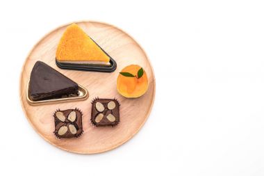 kek, turuncu fincan kek, altın konu pasta ve çikolata Şip Şak