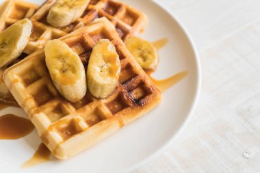 karamel ile muz gözleme