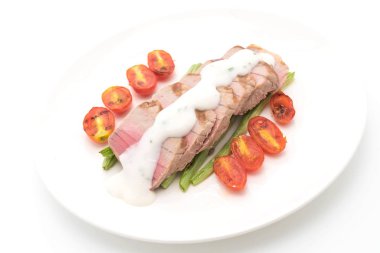 Tuna biftek salatası ile