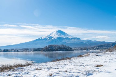 Dağ Fuji San Kawaguchiko Gölü.