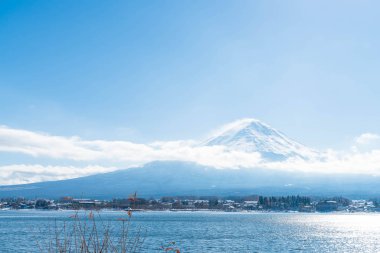 Dağ Fuji San Kawaguchiko Gölü.
