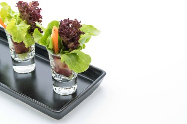 pastırma ile salata rulo